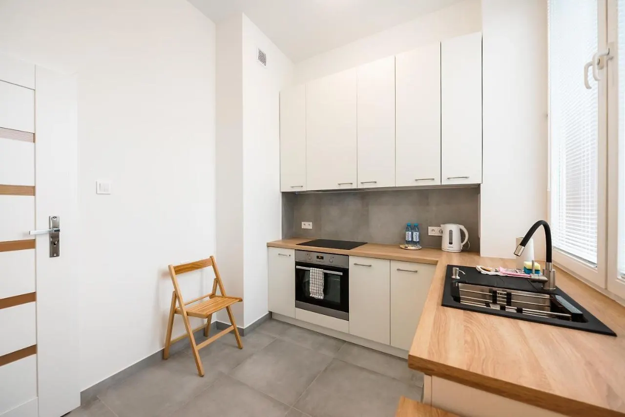 Metro Swietokrzyska Enchanting Apartment Warsaw Poland